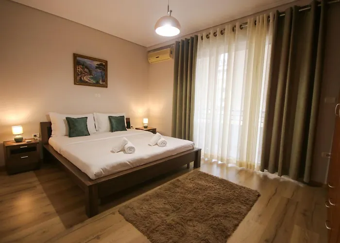 Johan's ティラナ